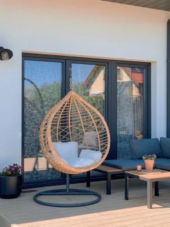 Beliani Riipputuoli Jalustalla Polyrottinki Luonnonvari Arsita Shop