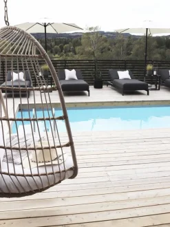 Beliani Riipputuoli Jalustalla Polyrottinki Luonnonvari Casoli Flash Sale