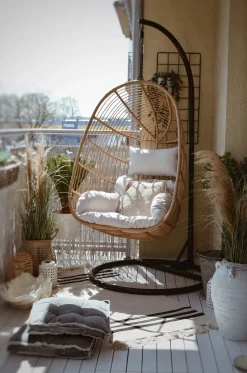 Beliani Riipputuoli Jalustalla Polyrottinki Luonnonvari Casoli Flash Sale