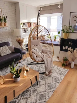 Beliani Riipputuoli Jalustalla Polyrottinki Luonnonvari Casoli Flash Sale