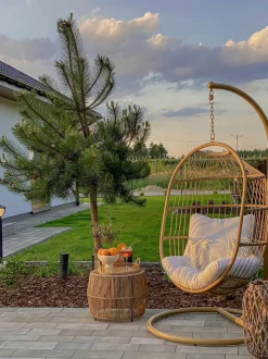 Beliani Riipputuoli Jalustalla Polyrottinki Luonnonvari Alba Discount