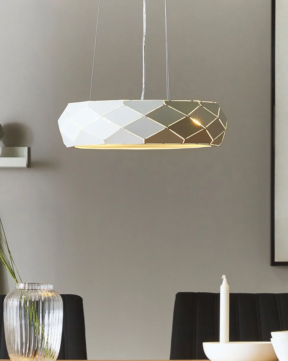 Beliani Riippuvalaisin 3 Polttimoa Metalli Valkoinen Cesano New