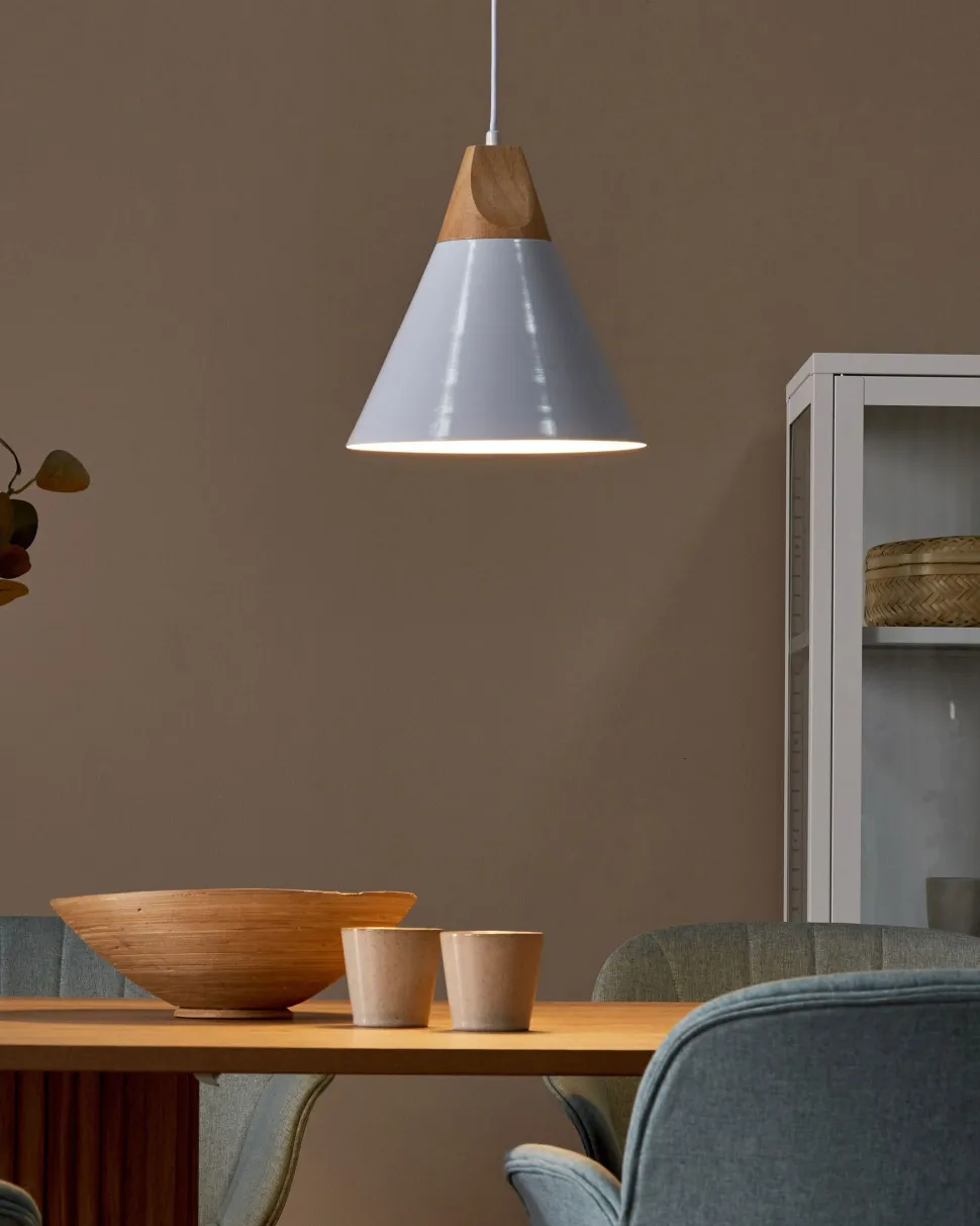 Beliani Riippuvalaisin Alumiini Valkoinen Albano Online