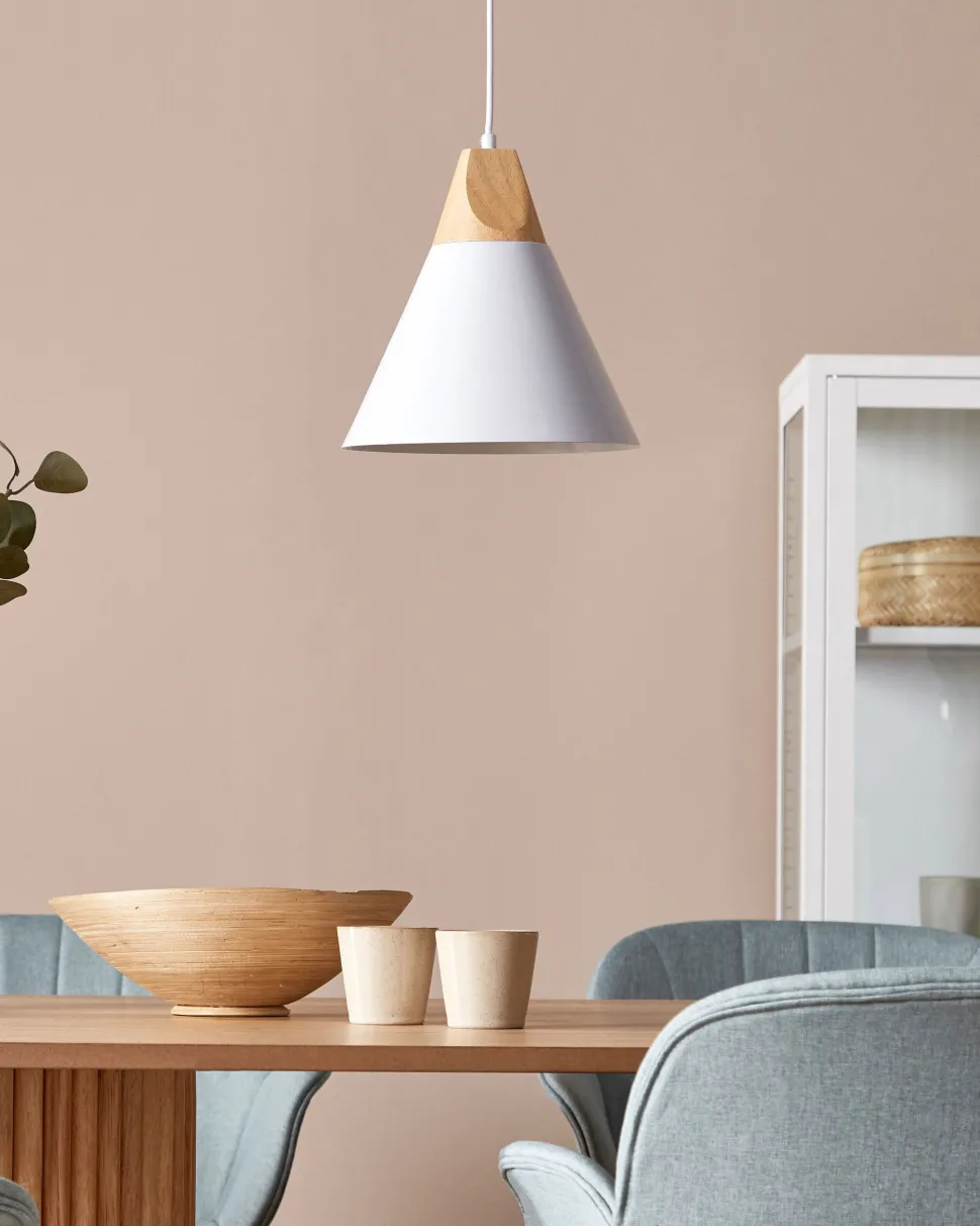 Beliani Riippuvalaisin Alumiini Valkoinen Albano Online