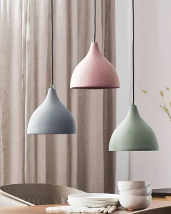 Beliani Riippuvalaisin Kipsi Vaaleanpunainen Lambro New