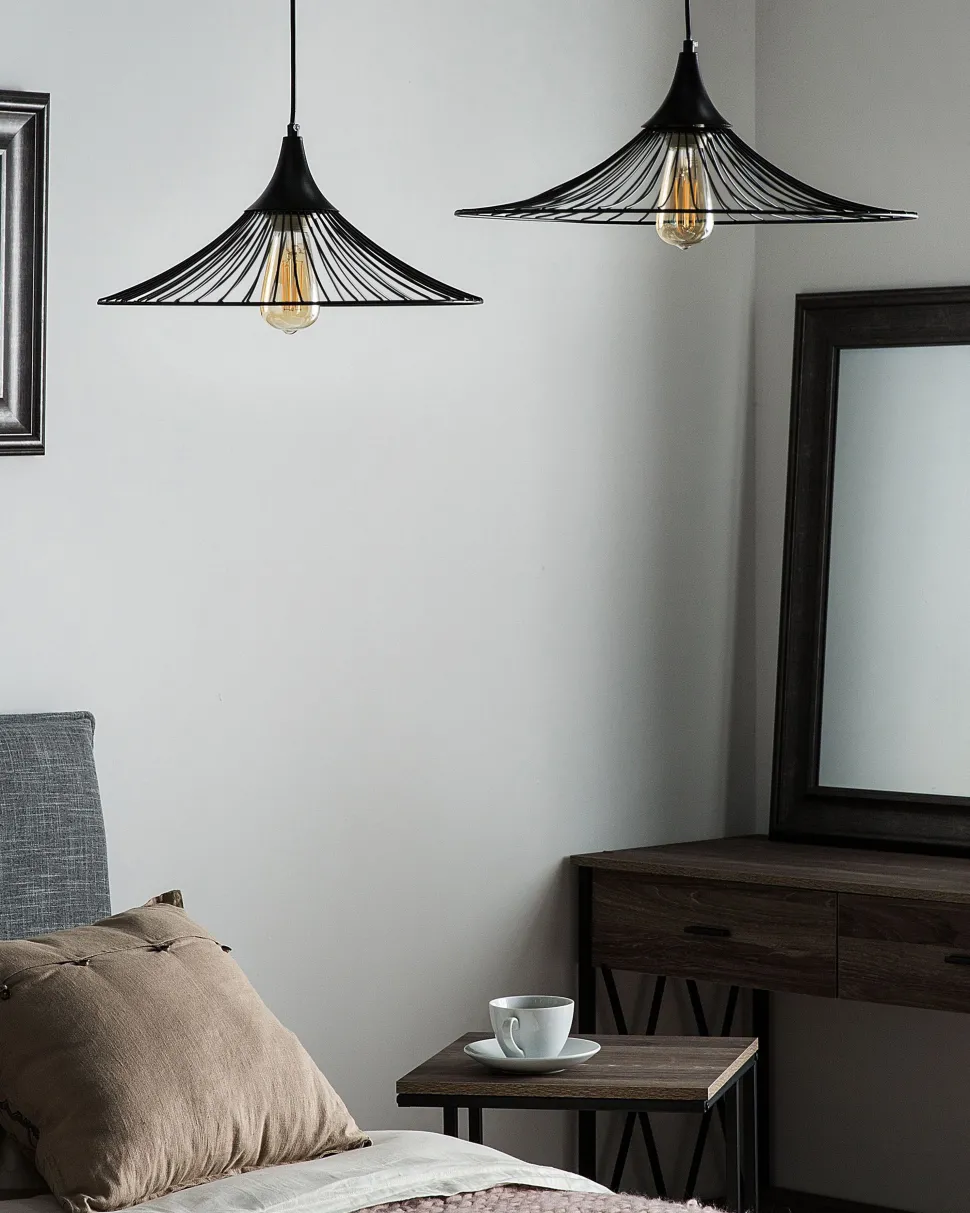 Beliani Riippuvalaisin Metalli Musta Mazaro Hot