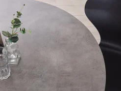 Beliani Ruokapoyta Harmaa/Musta 120 Cm Odeon Online