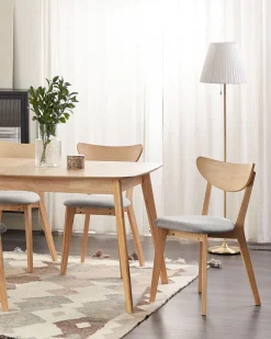 Beliani Ruokapoyta Jatkettava Vaalea Puu 150/190 X 90 Cm Madox Store