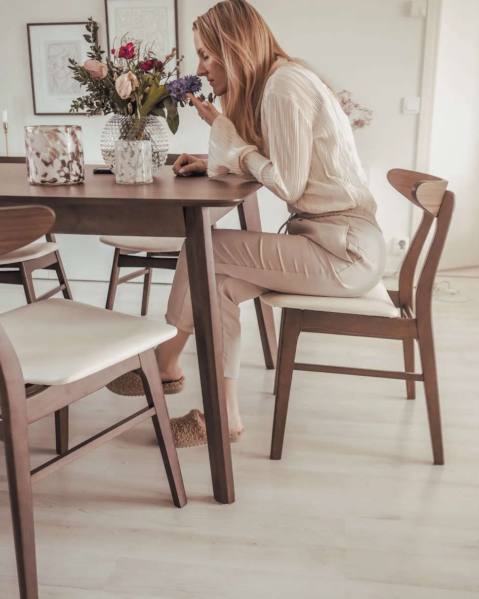 Beliani Ruokapoyta Tumma Puu 200 X 100 Cm Madox Best Sale