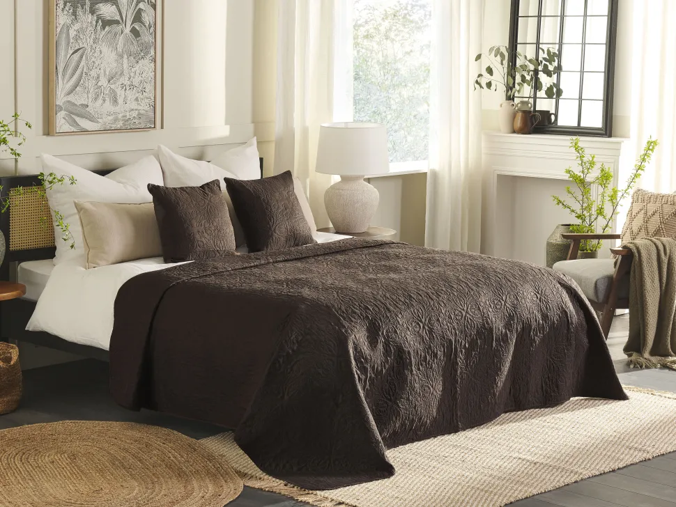 Beliani Ruskea Kohokuvioitu Paivapeittosetti 220 X 240 Rayen Outlet