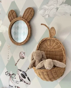 Beliani Seinakoriste Omena Rottinki Luonnonvari 40 X 24 Cm Makonde Online