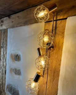 Beliani Seinavalaisin 4 Polttimoa Metalli Kupari Chenab Hot