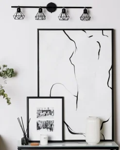 Beliani Seinavalaisin 4 Polttimoa Metalli Musta Erma Discount