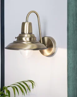 Beliani Seinavalaisin Metalli Messinki Luza Shop