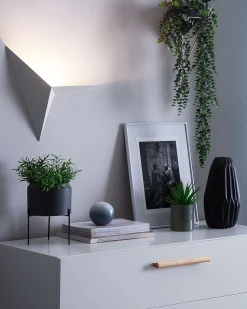 Beliani Seinavalaisin Metalli Valkoinen Briance New