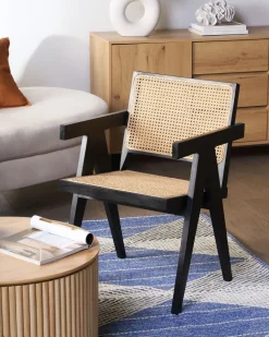 Beliani Senkki 3 Laatikkoa 2 Ovea Vaalea Puu Elda Flash Sale