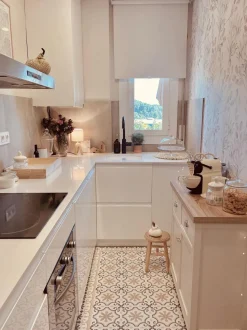 Beliani Senkki 2 Ovea 2 Laatikkoa Kermanvalkoinen/Vaalea Puu Clio Hot