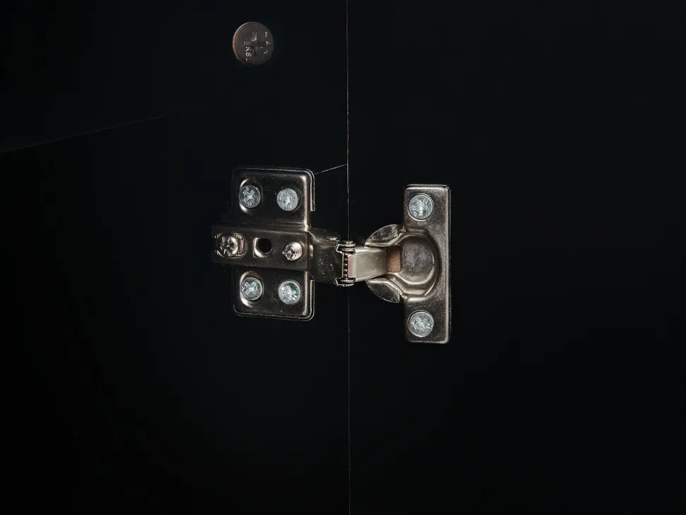 Beliani Senkki 2 Ovea Musta/Vaalea Puu Alaska Outlet