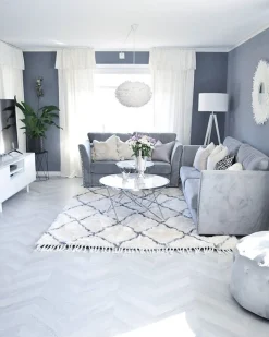 Beliani Sivupoyta Metalli Marmorikuvio Valkoinen/Hopea Meridian Ii Online