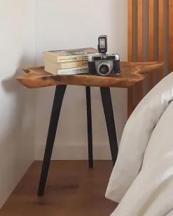 Beliani Sivupoyta Tiikki Vaalea Puu/Musta Elsa Fashion