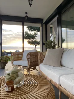 Beliani Sohvapoyta Rottinki Luonnonvari Limni Hot