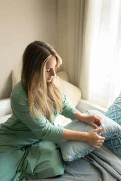 Beliani Sohvasanky Levitettava Säilytystila Valkoinen 90/180 X 200 Cm Cahors Online