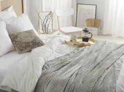 Beliani Torkkupeitto Kangas Vaaleanharmaa 200 X 220 Cm Samur Shop