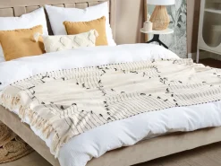 Beliani Torkkupeitto Puuvilla Vaalea Beige/Musta 130 X 170 Cm Uluyol Outlet