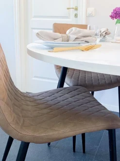 Beliani Tuoli Keinonahka Vaaleanruskea 2 Kpl Montana Flash Sale