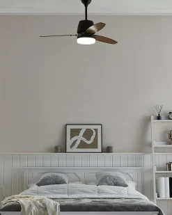 Beliani Tuuletinvalaisin Tumma Puu/Musta Mlava Store