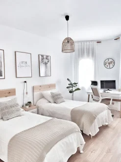 Beliani Tyotuoli Keinonahka Vaaleanruskea Leader Fashion