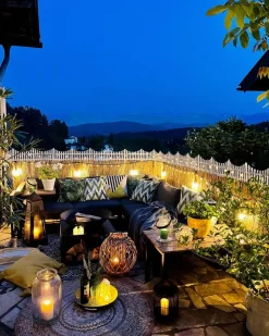 Beliani Ulkokoristetyyny Valkoinen/Vihrea 45 X 45 Cm 2 Kpl Brento Fashion