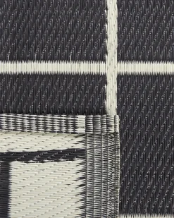 Beliani Ulkomatto Musta 120 X 180 Cm Rampur Best Sale