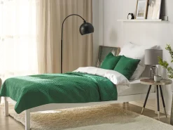 Beliani Vihrea Kohokuvioitu Paivapeittosetti 140 X 210 Cm Babak Clearance