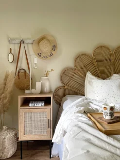 Beliani Yopoyta Kaappi Hylly Vaalea Puu Pasco Fashion